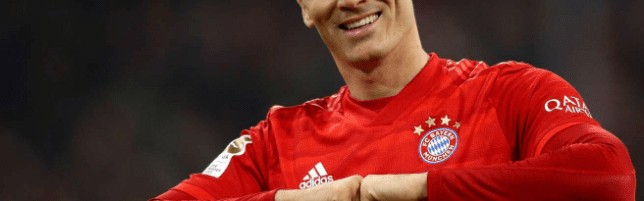  莱万多夫斯基重返安联球场受追捧  