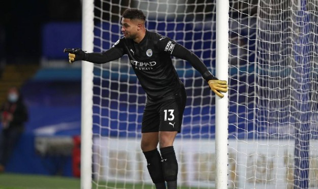  曼城举办慈善赛，阿圭罗复出携手传奇球星  