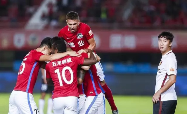  美因茨前锋独中两元，助力球队客场全取三分  